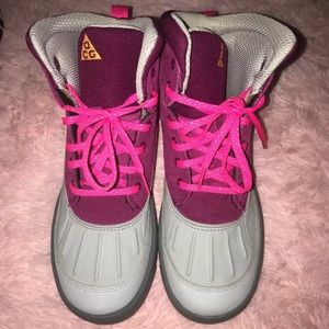 Nike ACGs